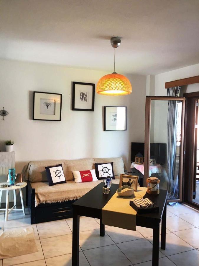 Beach Front Apartment In Pefkochori Zewnętrze zdjęcie