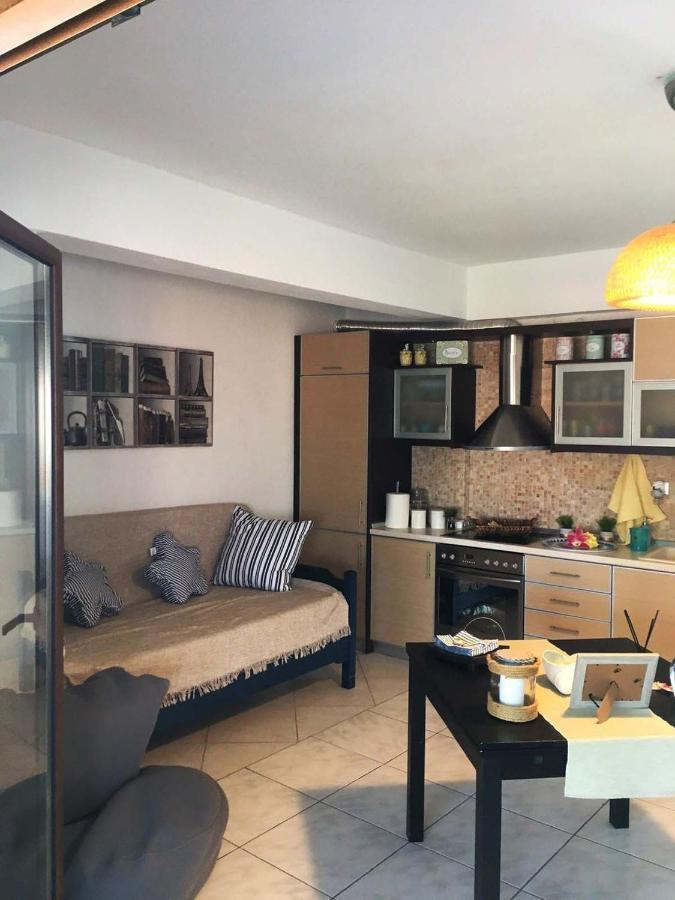 Beach Front Apartment In Pefkochori Zewnętrze zdjęcie